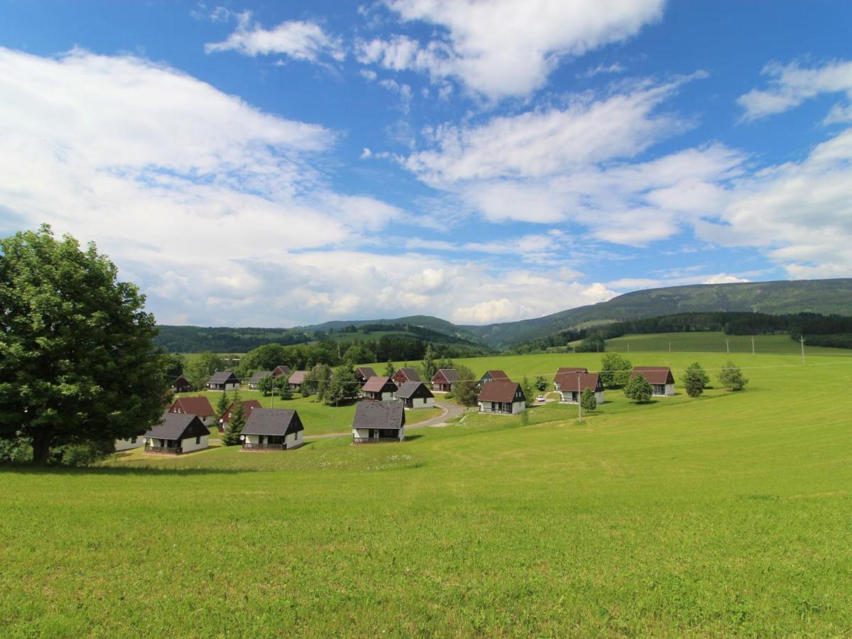 Holiday Home Holiday Hill 57 By Interhome Cista  Kültér fotó