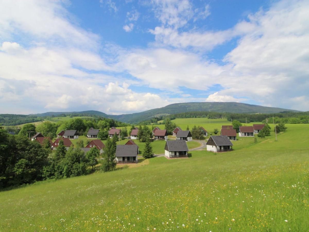 Holiday Home Holiday Hill 57 By Interhome Cista  Kültér fotó